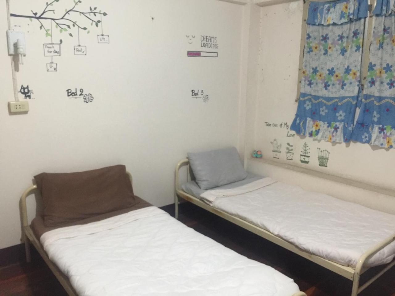 Sofia Hostel Чианг Рай Екстериор снимка