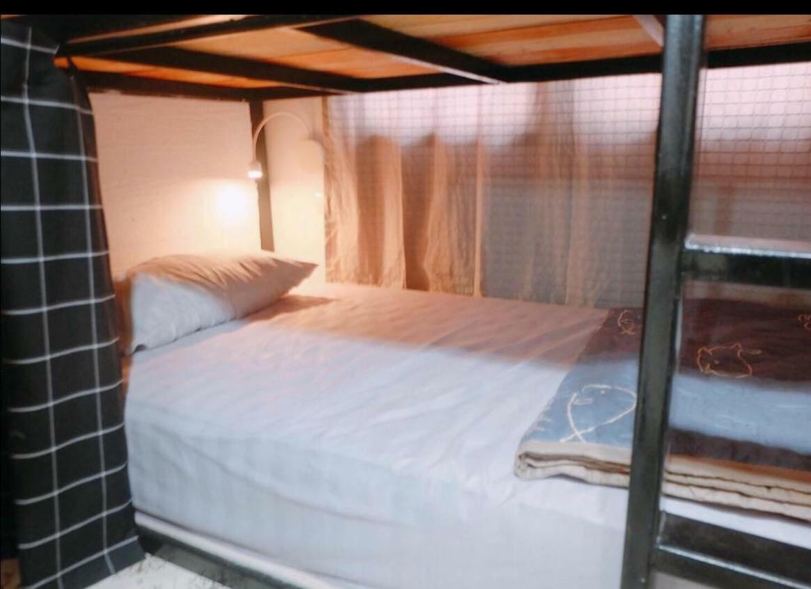 Sofia Hostel Чианг Рай Екстериор снимка