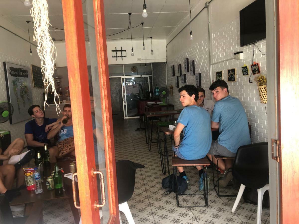 Sofia Hostel Чианг Рай Екстериор снимка