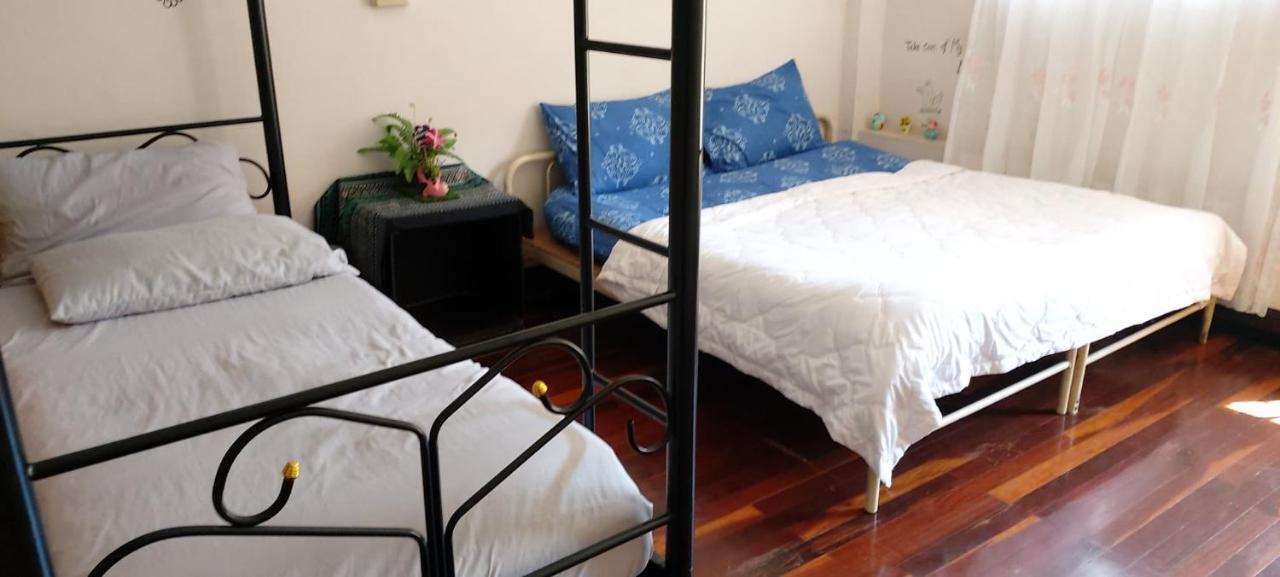 Sofia Hostel Чианг Рай Екстериор снимка